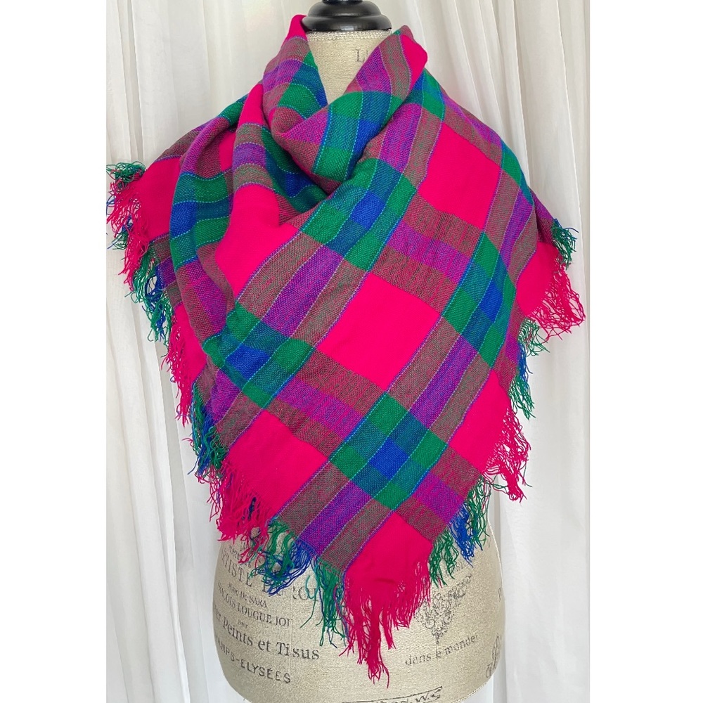 🌹SOLD🌹Vintage 90s Vibrant Fuchsia/Green/Blue Checkered Scarf w/Fringes